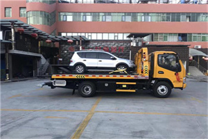 永顺汽车紧急补胎换胎救援